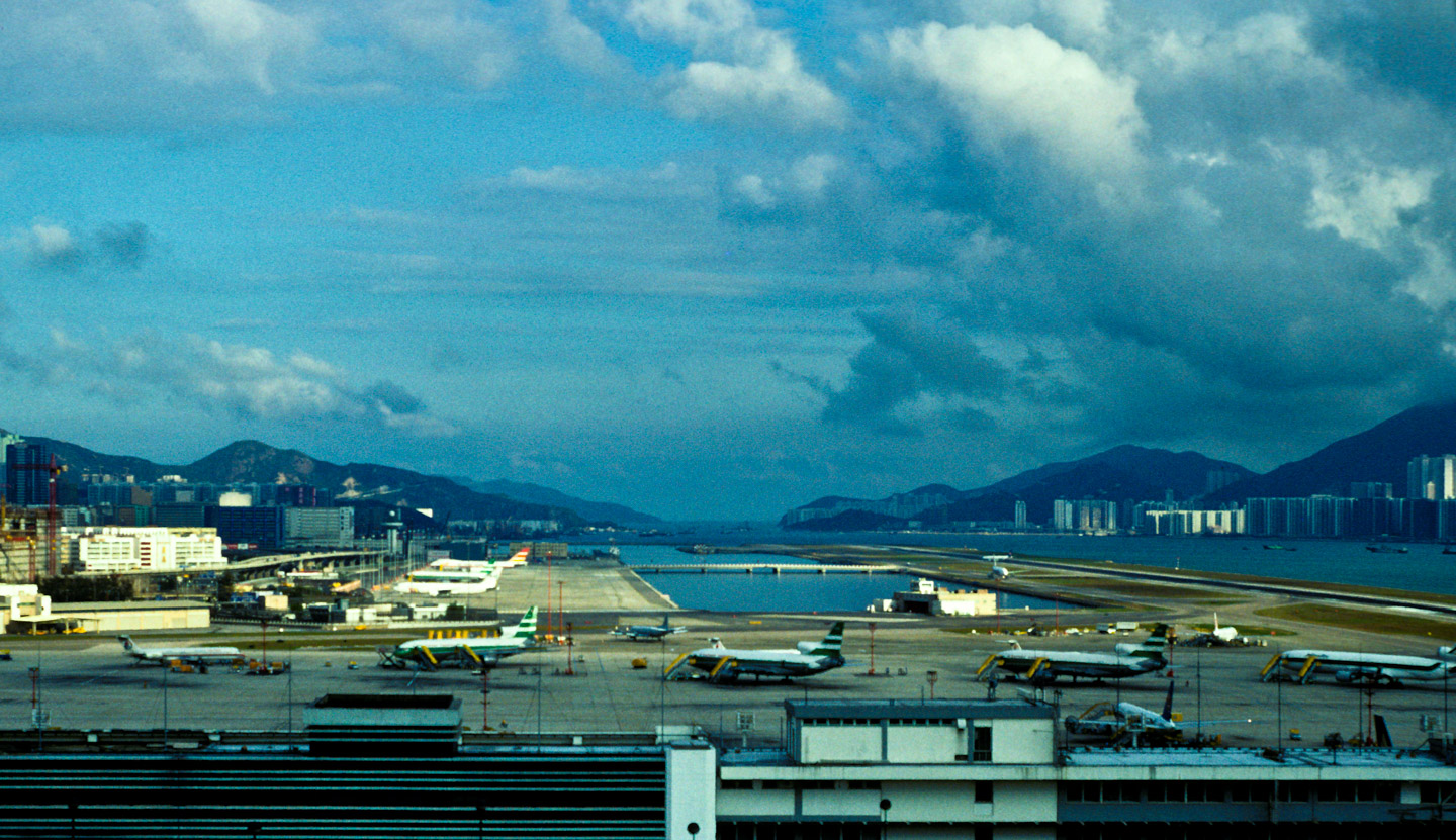 Kai Tak airport in 1994